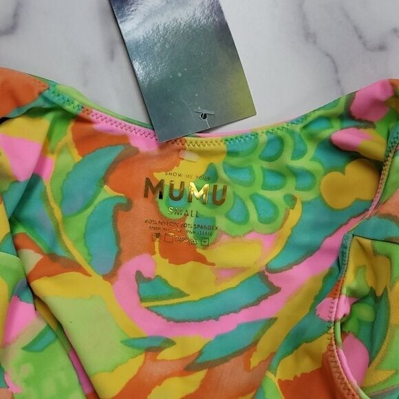 SHOW Me Your Mumu Caicos One Piece - Picture 7 of 9